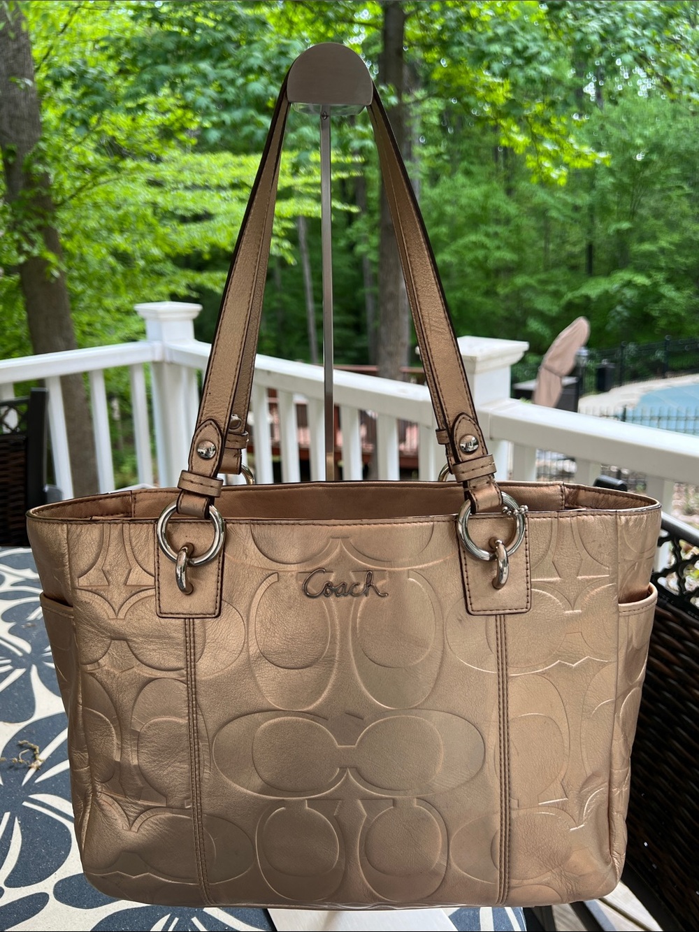 Coach Vintage Y2K East West Shoulder
Bag  Metallic Rose Gold Signature Tote